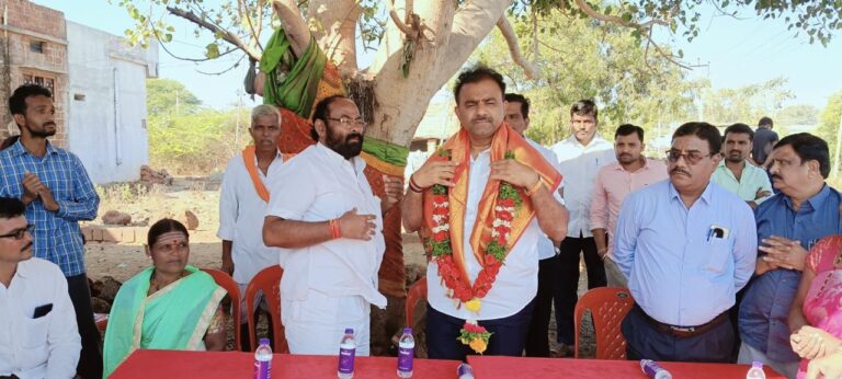ಅಷ್ಟೂರ To ಮಲ್ಕಾಪುರ ವಾಯಾ ದೇವ ದೇವ ವನ. ರಸ್ತೆ ಕಾಮಗಾರಿಗೆ ಚಾಲನೆ.