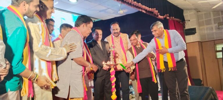 ಕನ್ನಡಿಗರ ವರ್ತಮಾನದ ಸಂಕಷ್ಟಕ್ಕೆ ಗಡಿ ರೇಖೆಗಳಿಲ್ಲ – ಡಾ.ಪುರುಷೋತ್ತಮ ಬಿಳಿಮಲೆ.!