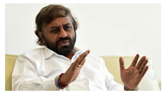 ನಾಳೆ ಸಂತ್ರಸ್ತರ ಮನೆಗೆ ಜಿಲ್ಲಾ ಉಸ್ತುವಾರಿ ಸಚಿವರ ಭೇಟಿ ಬೀದರ ಎಟಿಎಂ ದರೋಡೆ ಆರೋಪಿಗಳ ಬಂಧನಕ್ಕೆ: ಈಶ್ವರ ಖಂಡ್ರೆ