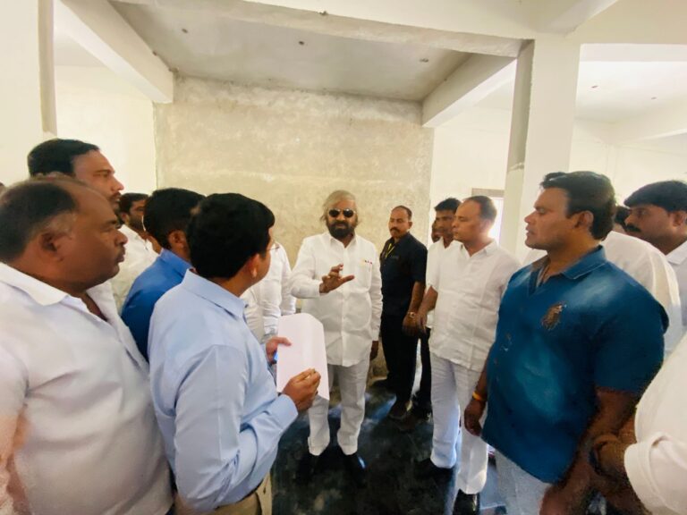 ಭಾಲ್ಕಿ ಪಟ್ಟಣದಲ್ಲಿ ನವ ಬೌದ್ಧ ವಿಹಾರ ಕಾಮಗಾರಿಯನ್ನು ವೀಕ್ಷಿಸಿದರು.ಸಚಿವ ಶ್ರೀ ಈಶ್ವರ ಖಂಡ್ರೆ.!