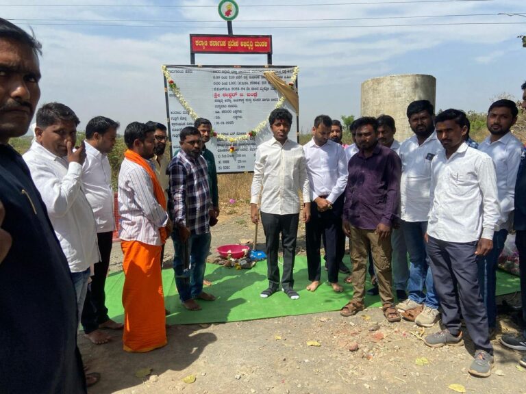 ಭಾಲ್ಕಿ ವಿವಿಧ ರಸ್ತೆ ಅಭಿವೃದ್ಧಿ ಕಾಮಗಾರಿಗಳಿಗೆ ಸಂಸದರಾದ ಶ್ರೀ ಸಾಗರ ಖಂಡ್ರೆ ಶಂಕುಸ್ಥಾಪನೆ .!