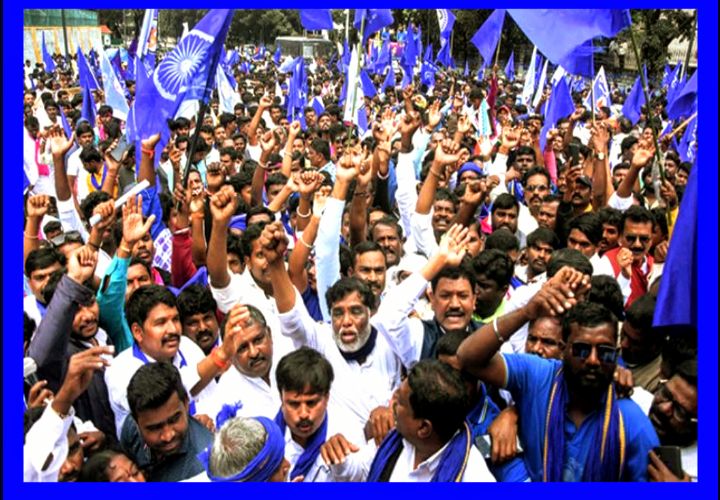ಒಳ ಮೀಸಲಾತಿ ಜಾರಿಯಲ್ಲಿ ವಿಳಂಬ | ಸರ್ಕಾರಕೆ ಕಾಡುತ್ತಿದೆಯೇ ಎಡ-ಬಲ ಏಟಿನ ಆತಂಕ ?