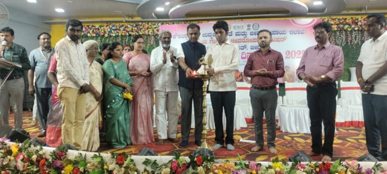 ಮಹಿಳೆಯರು ಆರ್ಥಿಕವಾಗಿ ಸ್ವಾವಲಂಬಿಗಳಾಗಿ-ಸoಸದ ಸಾಗರ ಈಶ್ವರ ಖಂಡ್ರೆ.!