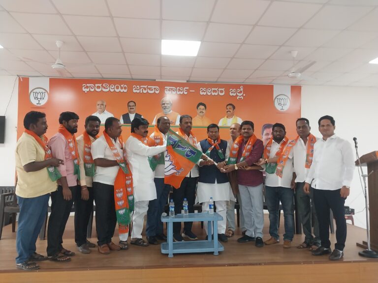 ಫರ್ನಾಂಡಿಸ್ ಹಿಪ್ಪಳಗಾಂವ ಬಿಜೆಪಿಗೆ ಸೇರ್ಪಡೆ,