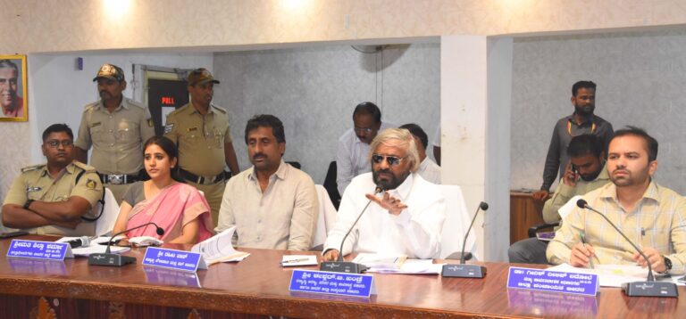 ಬೀದರ್ ವಿಮಾನಯಾನಕ್ಕೆ ಪ್ರಸಕ್ತ ವರ್ಷಕ್ಕೆ 14 ಕೋಟಿ ರೂ. ಮೀಸಲು- ಈಶ್ವರ ಖಂಡ್ರೆ