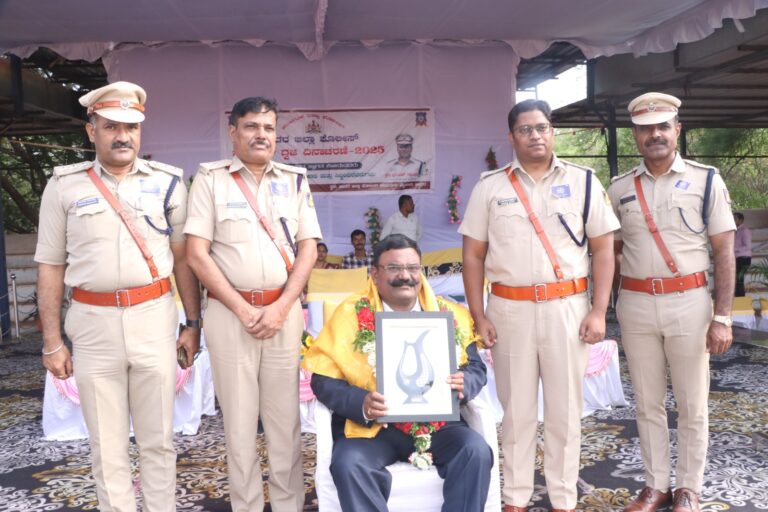ಪೊಲೀಸ್ ಇಲಾಖೆಯು ಪವಿತ್ರವಾದ ಇಲಾಖೆಯಾಗಿದೆ-ಘನಶ್ಯಾಮ