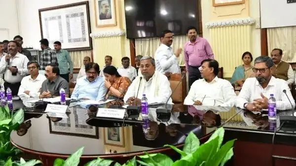 ಜಾತಿಗಣತಿ ವರದಿ ಜಾರಿ ಬಗ್ಗೆ ಸಚಿವ ಸಂಪುಟ ಸಭೆಯಲ್ಲಿ ಮಂಡನೆಯಾಗಲಿದೆ