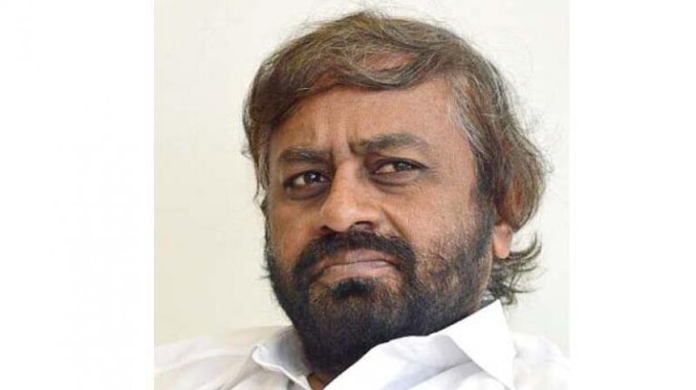ಕೆ.ಸಿ.ಇಟಿ ಗಣಿತ ಪರೀಕ್ಷೆ ಬರೆಯಲು ವಿದ್ಯಾರ್ಥಿಗೆ ಸಿಬ್ಬಂದಿಯಿoದ ತಡೆ: