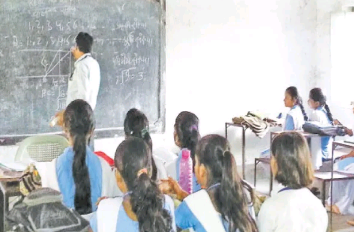 ಅತಿಥಿ ಉಪನ್ಯಾಸಕರ ಸಂಘಕ್ಕೆ ಆಯ್ಕೆ
