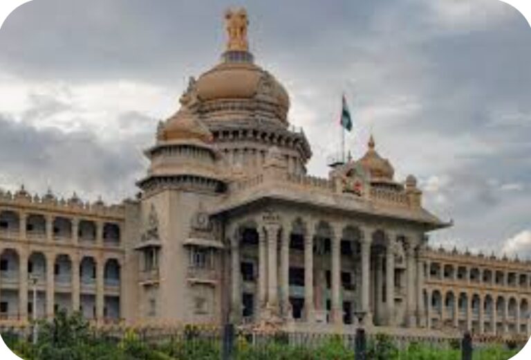 ಗುತ್ತಿಗೆ, ಹೊರ ಗುತ್ತಿಗೆ ನೌಕರರಿಗೆ, ಆರೋಗ್ಯ ಯೋಜನೆ. ರಾಜ್ಯ ಸರ್ಕಾರ ಆದೇಶ
