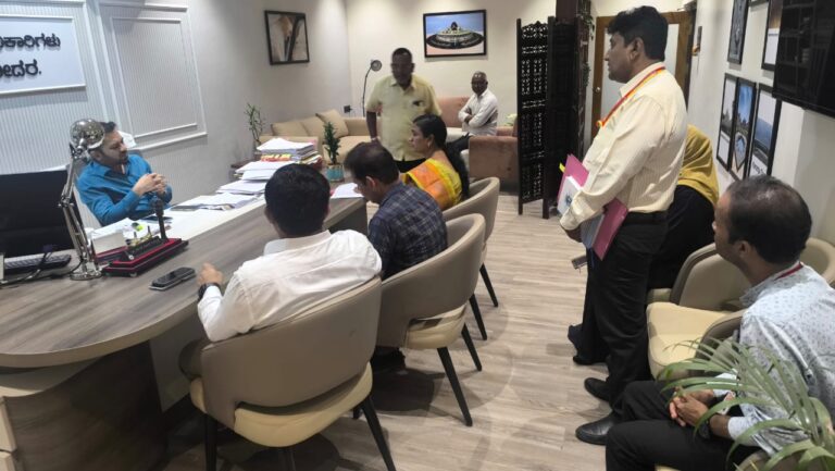 ವಸತಿ ನಿಲಯಗಳ ಮಕ್ಕಳಲ್ಲಿ ಮಾನಸಿಕ ಸ್ಥೆöÊರ್ಯ ಹೆಚ್ಚಿಸಲು ಮನೋವೈದ್ಯರ ಪ್ರತಿ ವಾರ ಸಮಾಲೋಚನೆ ನಡೆಸಿ-ಸಿಇಓ ಡಾ.ಗಿರೀಶ್ ಬದೋಲೆ