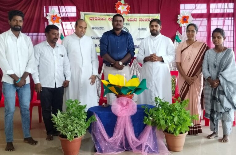 ವಿದ್ಯಾರ್ಥಿಗಳು ಸ್ಪಧಾ೯ತ್ಮಕ ಪರಿಕ್ಷೆಗಳ ತಯಾರಿ ನಡೆಸಿದರೆ ಯಶಸ್ಸು ಖಚಿತ: ನಂದಾದೀಪ ಬೋರಾಳೆ