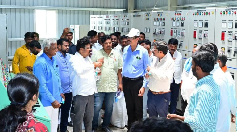 ಶಾಸಕರಾದ ಬಸನಗೌಡ ದದ್ದಲ್ ಗ್ರಾಮೀಣ ಪ್ರದೇಶದಲ್ಲಿ ಸಂಚಾರ; ಏತ ನೀರಾವರಿ ಕಾಮಗಾರಿ ವೀಕ್ಷಣೆ