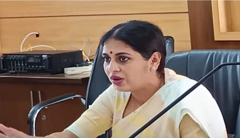 ಪರಿಶಿಷ್ಟ ವರ್ಗಗಳ ಅಲೆಮಾರಿ ನಿಗಮದ ಅಧ್ಯಕ್ಷೆ ಪಲ್ಲವಿ ಜಿ ಸಿಂಧನೂರ ತಾಲೂಕಿನಲ್ಲಿ ಪ್ರವಾಸ