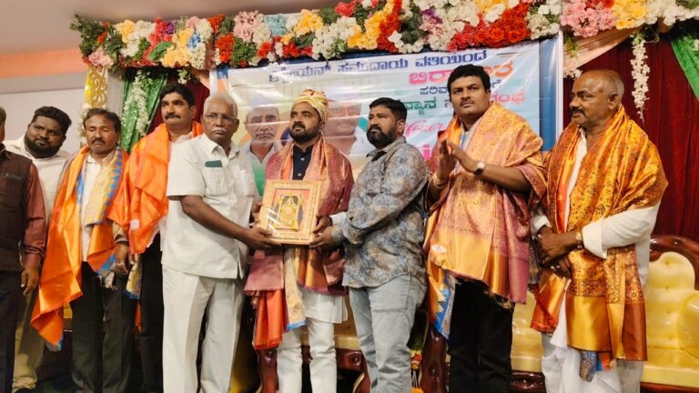 ಹೈದ್ರಾಬಾದನಲ್ಲಿ ೧೦೪ ಕ್ರೈಸ್ಟ್  ಟುಂಬಗಳಿoದ ಅಭಿನಂದನಾ ಸಮಾರಂಭ ಉಸಿರಿರುವವರೆಗೆ ಸಮಾಜಕ್ಕಾಗಿ ದುಡಿಯುತ್ತೇನೆ -ಮಹಾದೇವ ಬಿರಾದಾರ