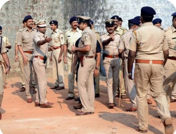 ಪೊಲೀಸ್ 3073 ಹುದ್ದೆಗಳಿಗಾಗಿ ಅರ್ಜಿ ಆಹ್ವಾನ