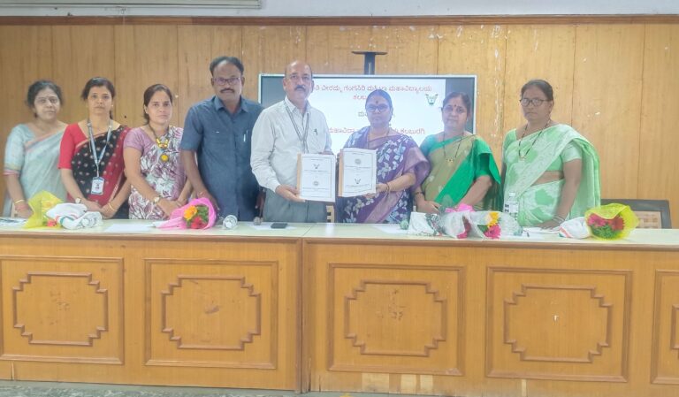 ಕನ್ನಡ ವಿಭಾಗಗಳ ತಿಳುವಳಿಕೆ ಪತ್ರಕ್ಕೆ ಸಹಿ