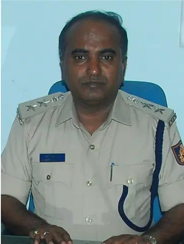 ಭ್ರಷ್ಟ ಅಬಕಾರಿ ಉಪ ಆಯುಕ್ತ: ವಿರುದ್ಧ ಕ್ರಮಕೆ ರಾಜ್ಯಪಾಲರು, ಲೋಕಾಯುಕ್ತಕ್ಕೆ ದೂರು