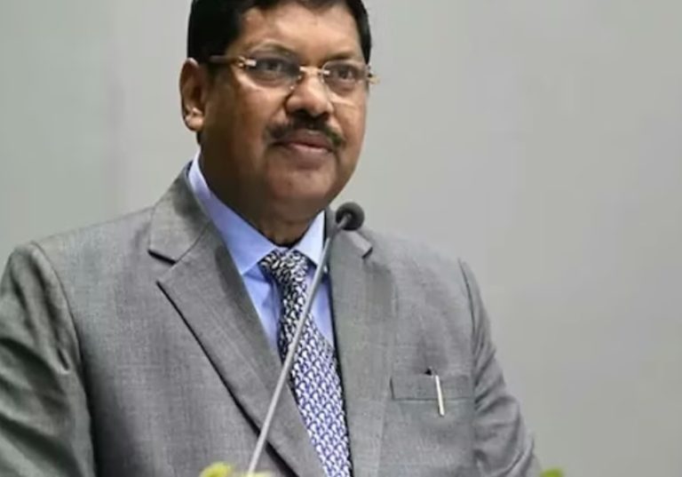 ಕೆಳಜಾತಿಯಲ್ಲಿ ಹುಟ್ಟಿದ ತಮಗೆ ಸಂವಿಧಾನವು ಸಮಾನತೆಯನ್ನು ದೊರಕಿಸಿತು:ಬಿ ಆರ್ ಗವಾಯಿ