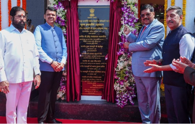 ರತ್ನಗಿರಿಯಲ್ಲಿ ಹೊಸ ಸಿವಿಲ್ ಮತ್ತು ಕ್ರಿಮಿನಲ್ ನ್ಯಾಯಾಲಯದ ಕಟ್ಟಡವನ್ನು ಸಿಜೆಐ ಭೂಷಣ್ ಗವಾಯಿ ಉದ್ಘಾಟಿಸಿದರು