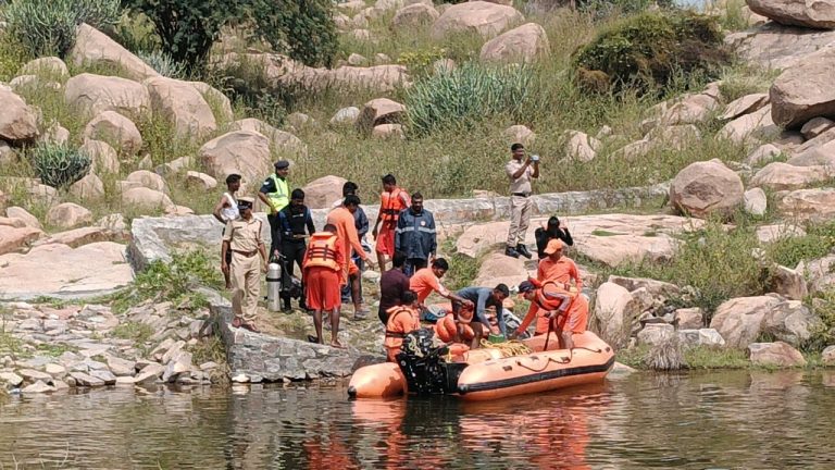 ಪ್ರವಾಹ ರಕ್ಷಣಾ ಕಾರ್ಯದ ಅಣಕು ಪ್ರದರ್ಶನ