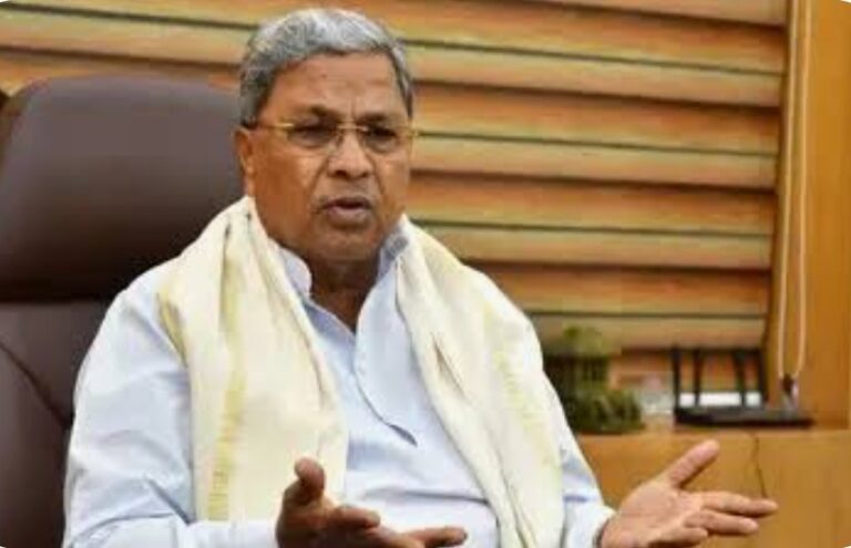 ಮೈಸೂರು| ಸಿಎಂ ಸಿದ್ದರಾಮಯ್ಯ ಮನೆಗೆ ಅತಿಥಿ ಉಪನ್ಯಾಸಕರ ಪ್ರತಿಭಟನಾ ಜಾಥಾ