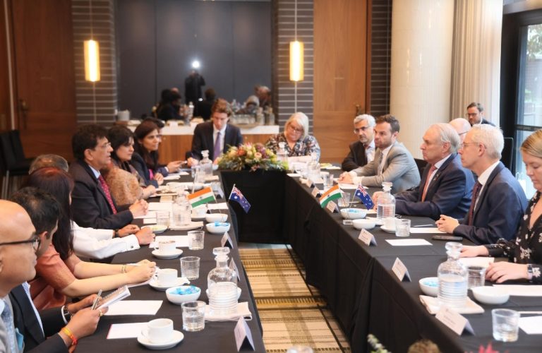 ಭಾರತ, ಆಸ್ಟ್ರೇಲಿಯಾ ಸಿಇಸಿಎ ಆರಂಭಿಕ ತೀರ್ಮಾನಕ್ಕೆ ಗುರಿ ಹೊಂದಿವೆ ಎಂದು ಕೇಂದ್ರ ಸಚಿವ ಪಿಯೂಷ್ ಗೋಯಲ್ ಹೇಳಿದ್ದಾರೆ.