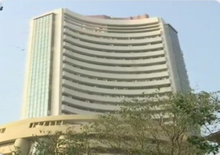 ಸೆನ್ಸೆಕ್ಸ್ 722 ಪಾಯಿಂಟ್ ಕುಸಿತ ಕಂಡು 83,216 ಕ್ಕೆ ತಲುಪಿದೆ; ನಿಫ್ಟಿ 230 ಪಾಯಿಂಟ್ ಕುಸಿತ ಕಂಡು 25,492 ಕ್ಕೆ ತಲುಪಿದೆ