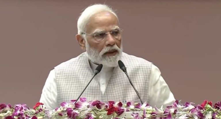 ನ್ಯಾಯಕ್ಕೆ ಸಾರ್ವತ್ರಿಕ ಪ್ರವೇಶವನ್ನು ಒತ್ತಿಹೇಳುವ ಪ್ರಧಾನಿ ಮೋದಿ, ಕಾನೂನು ನೆರವು ಉಪಕ್ರಮಗಳ ಸಾಧನೆಗಳನ್ನು ಎತ್ತಿ ತೋರಿಸಿದ್ದಾರೆ.