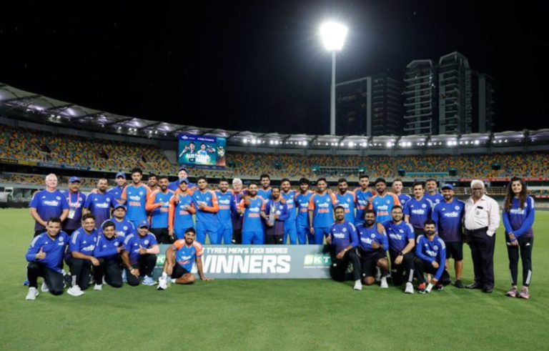 ಆಸ್ಟ್ರೇಲಿಯಾ ವಿರುದ್ಧದ ಟಿ20 ಸರಣಿಯನ್ನು ಭಾರತ 2-1 ಅಂತರದಲ್ಲಿ ಗೆದ್ದುಕೊಂಡಿತು.