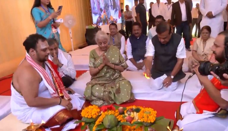 ತಾಂತ್ರಿಕ ಮತ್ತು ವೃತ್ತಿಪರ ವಿಶ್ವವಿದ್ಯಾಲಯಕ್ಕೆ ಹಣಕಾಸು ಸಚಿವೆ ನಿರ್ಮಲಾ ಸೀತಾರಾಮನ್ ಶಂಕುಸ್ಥಾಪನೆ