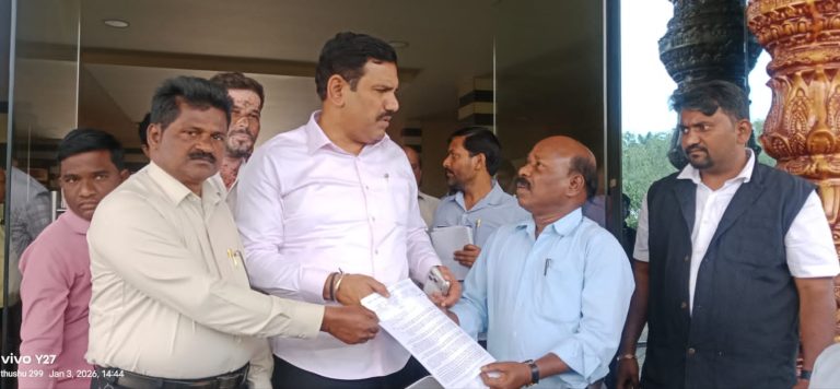 ನಾನ್ ಯುಜಿಸಿ ಅತಿಥಿ ಉಪನ್ಯಾಸಕರಿಗೆ ಸುಪ್ರೀಂ ಕೋರ್ಟ್ ತೀರ್ಪು ಕಾಯಿದಿರಿಸಿ ಪರ್ಯಾಯ ಉದ್ಯೋಗ ಕಲ್ಪಿಸಲು ಆಗ್ರಹ.