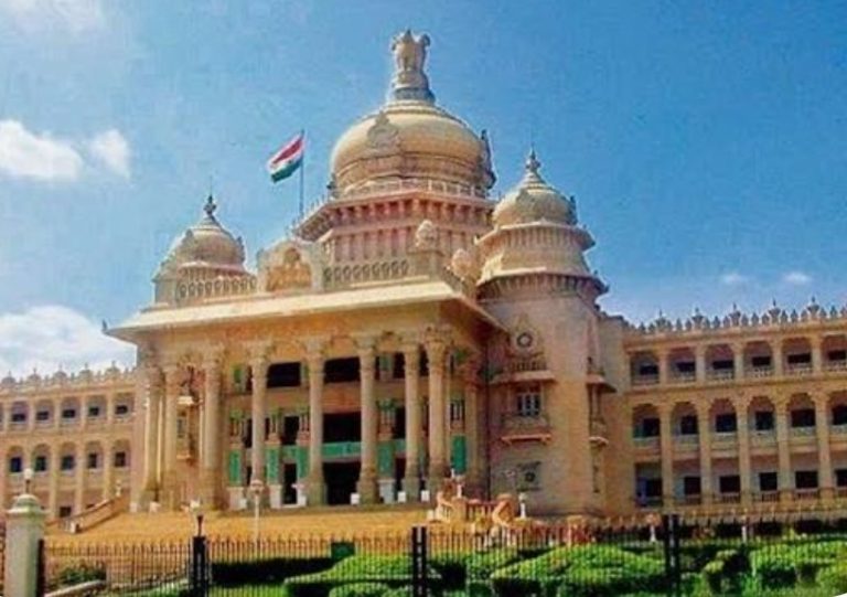 ರಾಜ್ಯದ 1-10 ನೇ ತರಗತಿ ಶಾಲಾ ವಿದ್ಯಾರ್ಥಿಗಳಿಗೆ : 2 ಜೊತೆ ‘ಉಚಿತ ಸಮವಸ್ತ್ರ’ ವಿತರಣೆಗೆ ಸರ್ಕಾರ ಆದೇಶ