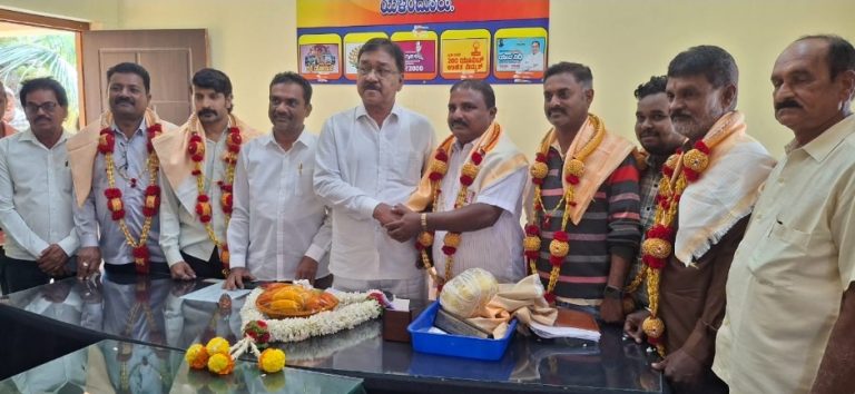 ಪತ್ರಕರ್ತರಿಗೆ ಸಂಘಕ್ಕೆ ಶ್ರೀಘವೇ ನೀವೇಶನ : ಶಾಸಕ ಎ ಆರ್ ಕೆ