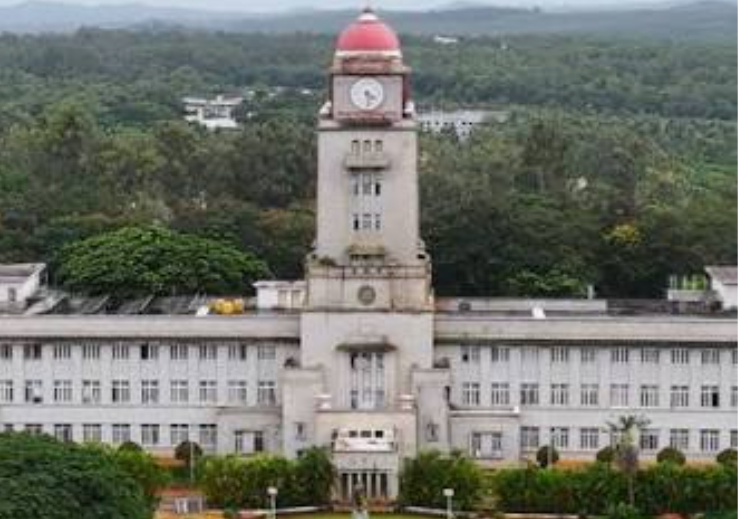 ಕರ್ನಾಟಕ ವಿವಿ ಬಸವೇಶ್ವರ ಪೀಠದ ಸಂಯೋಜಕ ಹುದ್ದೆ ನೇಮಕಾತಿ ಆದೇಶಕ್ಕೆ ತಡೆ