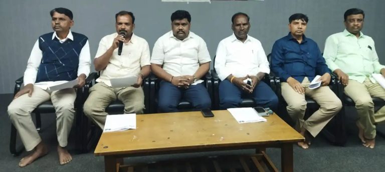 ರಾಜ್ಯ ಸರ್ಕಾರ ಒಳ ಮೀಸಲಾತಿ ಬಗ್ಗೆ ಗೊಂದಲ ಸೃಷ್ಟಿ.ಮೋಹನ್ಕುಮಾರ್ ಜಿ.ಎಚ್.ದೂರಿದರು..!