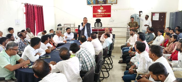 ಸಾರ್ವಜನಿಕರ ಕೆಲಸಗಳಲ್ಲಿ ವಿಳಂಬ ಸಹಿಸಲಾಗದು