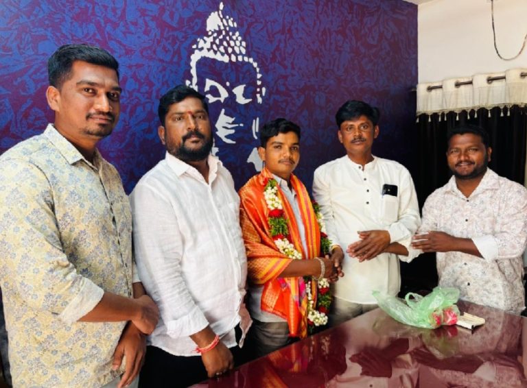 ಸಂಗಮೇಶ್ ಬಾವಿದೊಡ್ಡಿ ಅವರಿಗೆ ಗೌರವ ಪ್ರಶಸ್ತಿಗೆ.