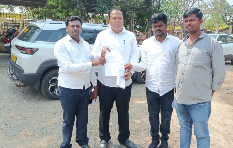 ಬಾದಲಗಾಂವ ಗ್ರಾಮ ಪಂಚಾಯತ ಪಿಡಿಒ ಶ್ರೀ ದತ್ತಾತ್ರೇ ಪಾಟೀಲ ರವರಿಗೆ ಬೇರೆ ಕಡೆ ವರ್ಗಾವಣೆ ಮನವಿ