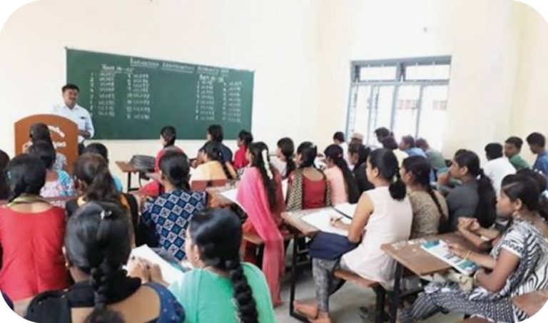 ಯುಜಿಸಿ ಹೊಸ ನಿಯಮ:ದಶಕಗಳ ಕಾಲ ದುಡಿದ 6500 ಅತಿಥಿ ಉಪನ್ಯಾಸಕರು ಈಗ ನಿರುದ್ಯೋಗಿಗಳು!