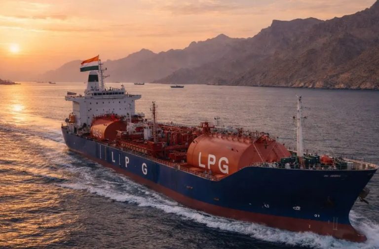 ಅನಿಲ ಬಿಕ್ಕಟ್ಟು ಅಂತ್ಯ! ಭಾರತಕ್ಕೆ 46,000 ಟನ್ LPG ಹೊತ್ತು ತಂದ ‘ನಂದಾದೇವಿ!