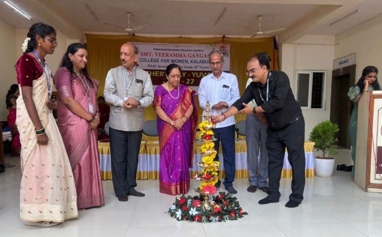 ಸೂಪರ್ ಕಂಪ್ಯೂಟರ್ ಶಿಕ್ಷಕರ ಪರ್ಯಾಯ ಅಲ”್ಲ — ಡಾ. ಪಂಡಿತ ಬೆಳಮಗಿ.